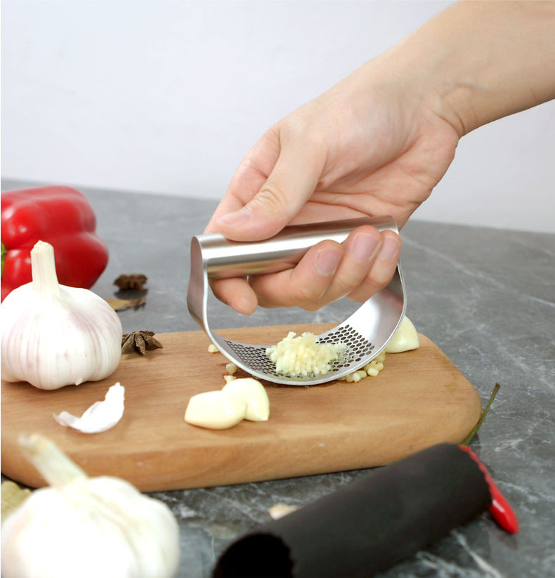 Stainless Steel Garlic Press uaizen