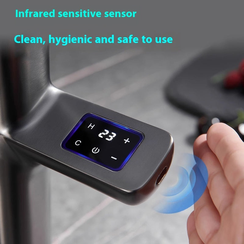 Smart Kitchen Faucet with Sensor & Temperature Display uaizen